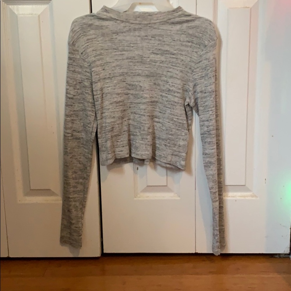 Divided Grey Medium Long Sleeve Crop Top